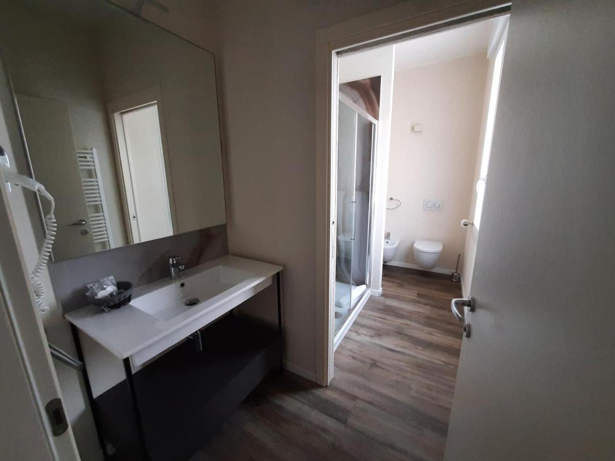 Stop&Go Suites And Apartments مارانيلّو المظهر الخارجي الصورة