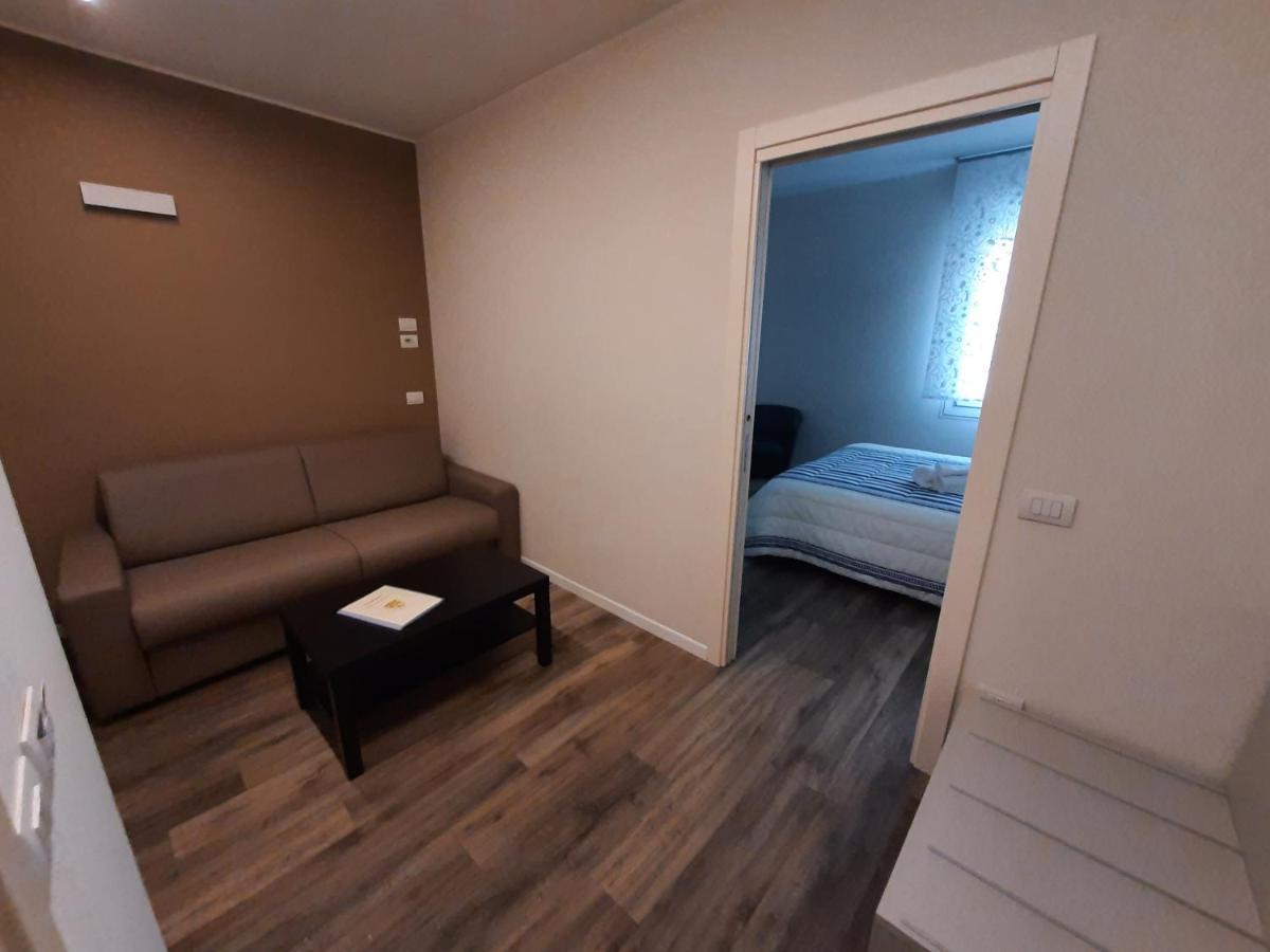 Stop&Go Suites And Apartments مارانيلّو المظهر الخارجي الصورة